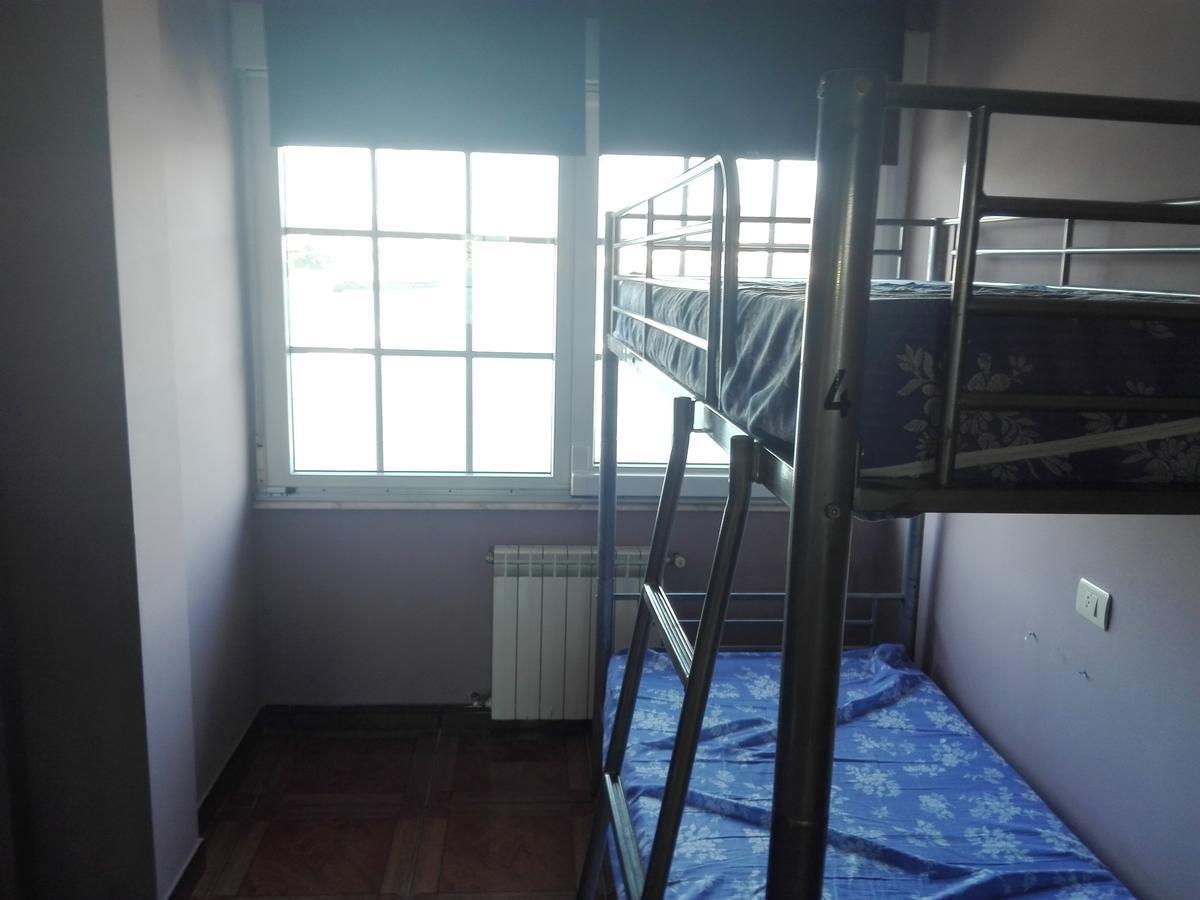 Albergue De Peregrinos Playa Quenxe Corcubión المظهر الخارجي الصورة